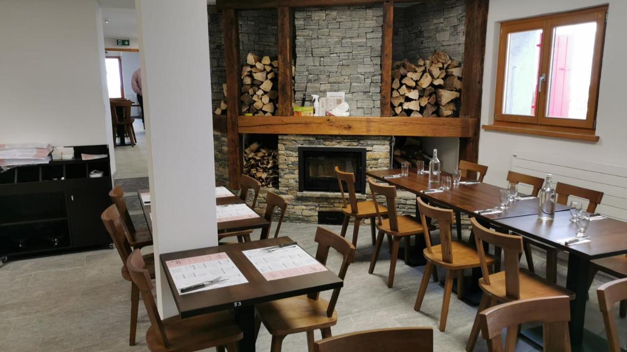 Cabane Bella-Tola 圣吕克 外观 照片